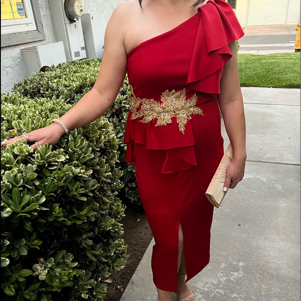 RED DRESS
